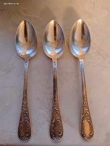 Три серебряные чайные ложки, 875 проба