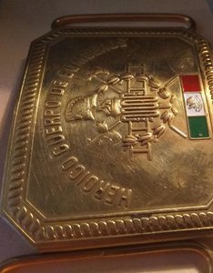 Бляхи и пожарные знаки Мексики.