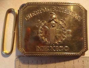 Бляхи и пожарные знаки Мексики.