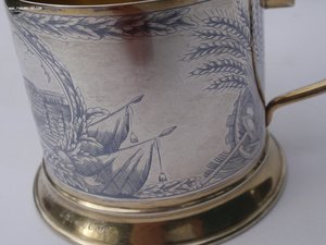 Подстаканник ‘‘Виды Москвы’’ Серебро 875 пробы, чернь .