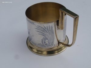 Подстаканник ‘‘Виды Москвы’’ Серебро 875 пробы, чернь .