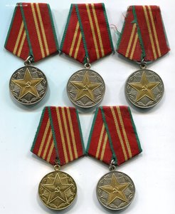 Разные медали (22 штуки)