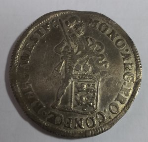 Зильбердукат 1698 год. Великолепное сост. Штемпельный блеск.