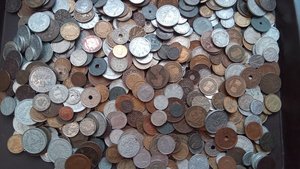 Старые монеты Европы и не только, на вес