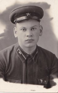 Лот фото курсанта УКБТУ им.Ленина Е.Зуева. 1940-1944 гг.