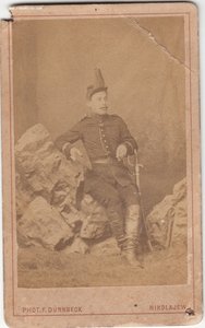 Подскажите кто на фото... Интересная форма.