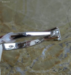 Кольцо белое золото бриллиант 0,45 ct