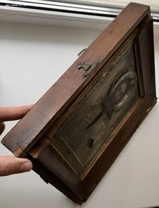 Господь Вседержитель. Серебро 84 пробы. Астрахань. Киот орех