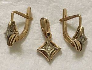 Золотой бриллиантовый гарнитур. Золото. Бриллианты.