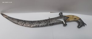 Кинжал, атрибуция