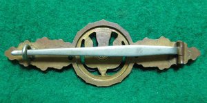 Шпанга бомбардировщика Luftwaffe в бронзе