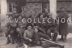 Интересная группа. Интересное вооружение. ВОВ. 1945 г.