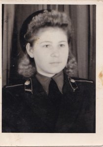 Женщины на службе в бронетанковых войсках. Германия.