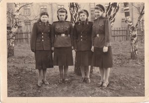 Женщины на службе в бронетанковых войсках. Германия.