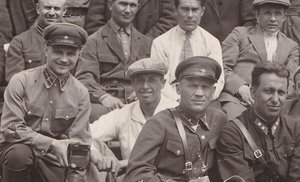 Группа командиров ВВ НКВД на отдыхе. 1939 г.