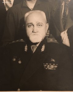 Генерал-лейтенант кавалер 5 орденов Ленина