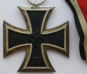 Железный крест 2 кл. с лентой (65)