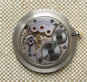 MOVADO МОВАДО, золото 585 проба , Швейцария