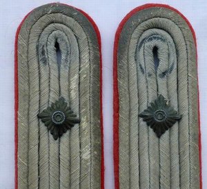 2 пары погон Вермахта