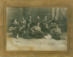 Струнный кружок 1936-38г. Три фото.