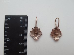 золотые сережки 2,5 грамма   375 проба