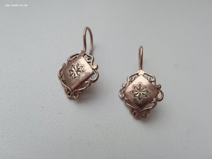 золотые сережки 2,5 грамма   375 проба