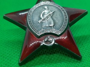 3 Отваги и КЗ на одного с доком и благодарностью.