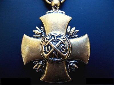Военно-морской крест в коробке. "ЛЮКС".
