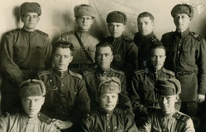 Красноармейцы и Офицеры. НКВД. Эмблемы и Шифровки на Погонах