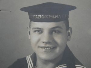 Боец со знаками.Погранохрана НКВД