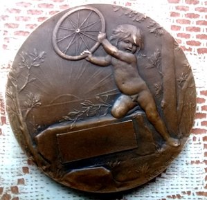Настольная медаль LE VELO.Франция. 1896 год.