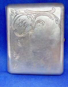 Портсигар. Серебро 875. Гравировка