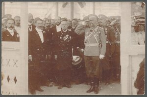 Помогите опознать генерала с орденом Св. Георгия.