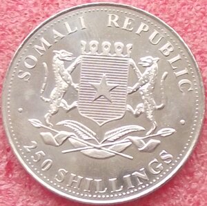 250 шиллингов,Сомали,2001,картины великих художников,цветн.