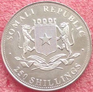 250 шиллингов,Сомали,2001,картины великих художников,цветн.