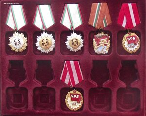 Награда 7 букв. Ордена и медали Болгарии. Ордена НРБ. Болгарские награды. Ордена Болгарии 1980.