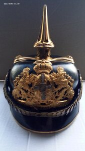 Каска офицерская ПМВ, футляр.