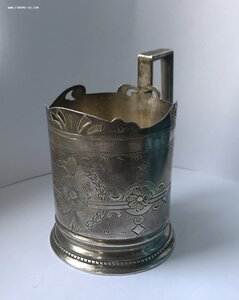Красивый серебряный подстаканник 1