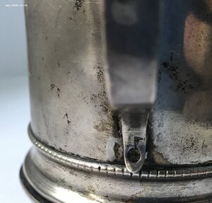 Красивый серебряный подстаканник 2