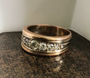 Кольцо золото бриллианты