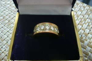 Кольцо золото бриллианты