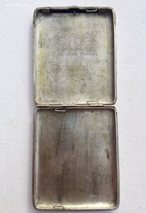 Портсигар серебро 800 пр., чернь. Дарственная надпись.