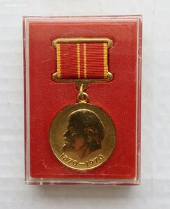 Комплект ГСС, медаль звезда Героя и ордена "Дубликаты".