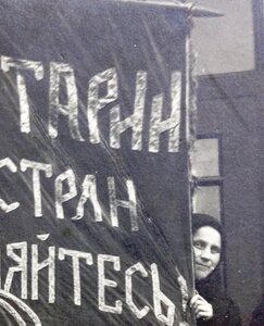 3 большие фото 1920-х Командир полка с ,,разговорами"