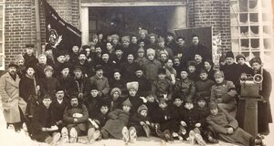3 большие фото 1920-х Командир полка с ,,разговорами"