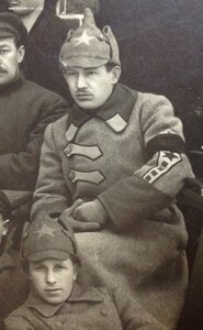 3 большие фото 1920-х Командир полка с ,,разговорами"