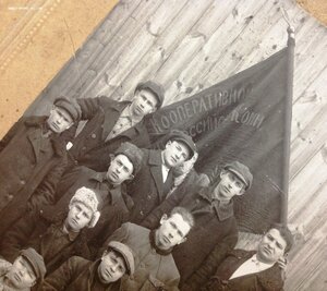 3 большие фото 1920-х Командир полка с ,,разговорами"