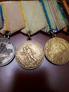 Комплект медалей на одного