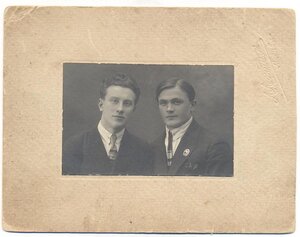 Фото со знаком 100 лет юбилей скаковых испытаний,RR