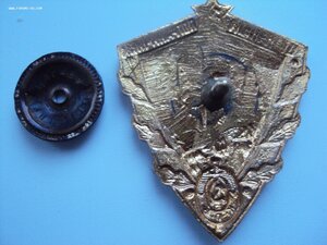 ОТЛИЧНЫЙ ПОГРАНИЧНИК КГБ .РАРИТЕТ